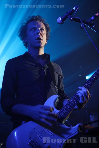 DEUS - 2006-04-26 - PARIS - Cabaret Sauvage - 